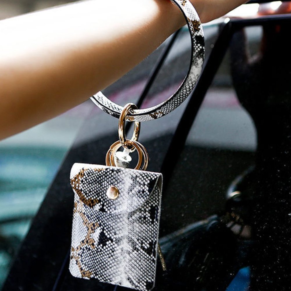 Snake Skin Print Keychain Bracelet - Picture 10 of 10